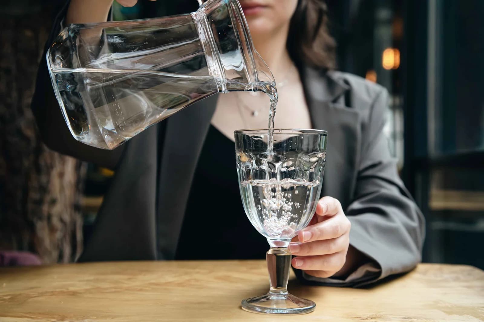 Drinks 3 Litres of Water